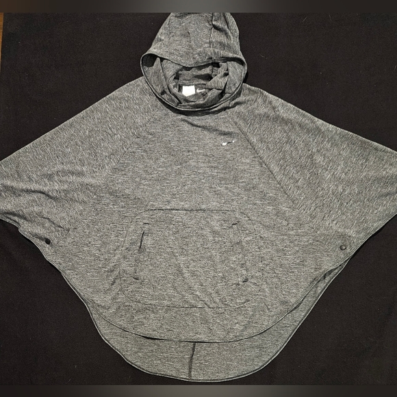 Nike Swim Heather Grey Pullover Hoodie Athletic Coverup Poncho Womens Sz Small - Picture 1 of 6